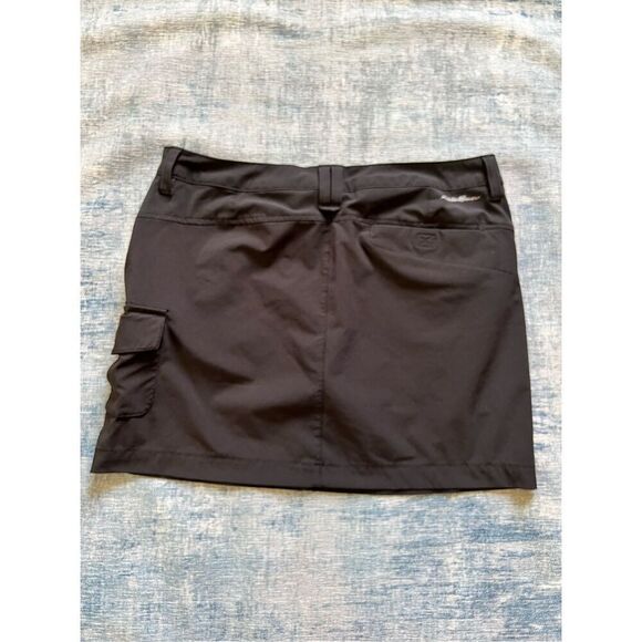 Eddie Bauer Black Adventurer Cargo Golf Skort Size 8 - Picture 2 of 7